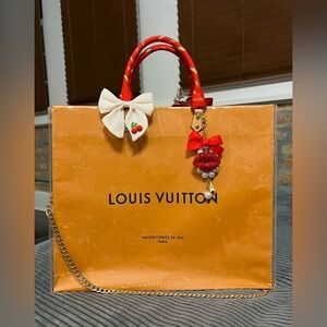 LV SHOPPING BAG TOTE 🍒♥️💋 EXTRA LARGE (16 x 13)